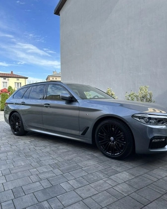 BMW Seria 5 cena 170900 przebieg: 167254, rok produkcji 2019 z Warszawa małe 742